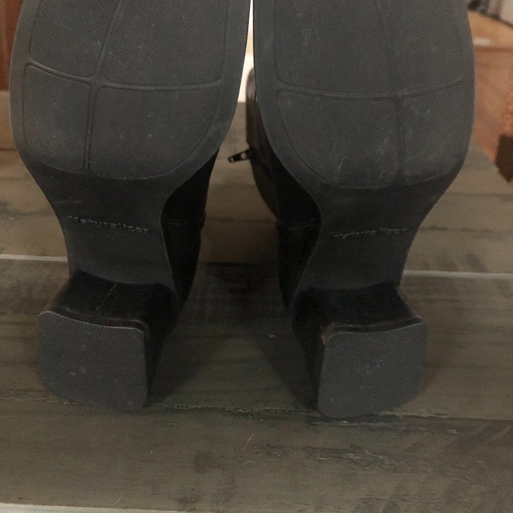 Naturalizer Leather Boots​​​ - Picture 6 of 8